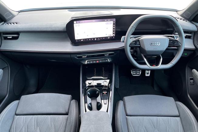 AUDI Q3 Photo 10