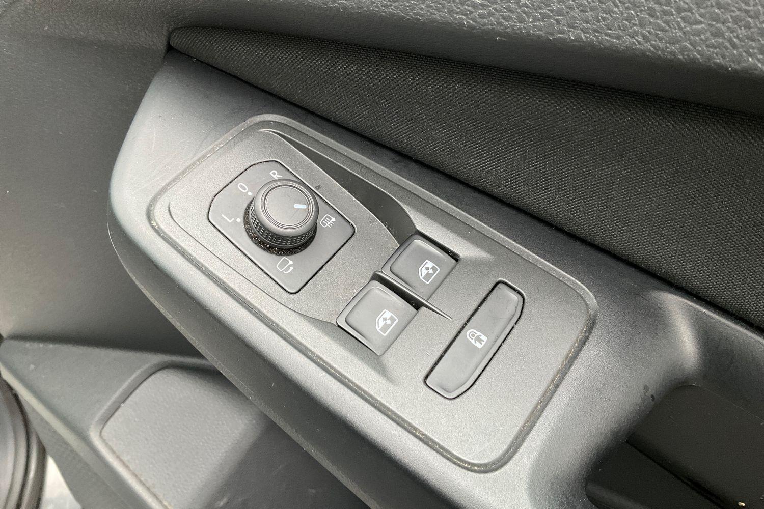 Ford TOURNEO CONNECT Photo 15