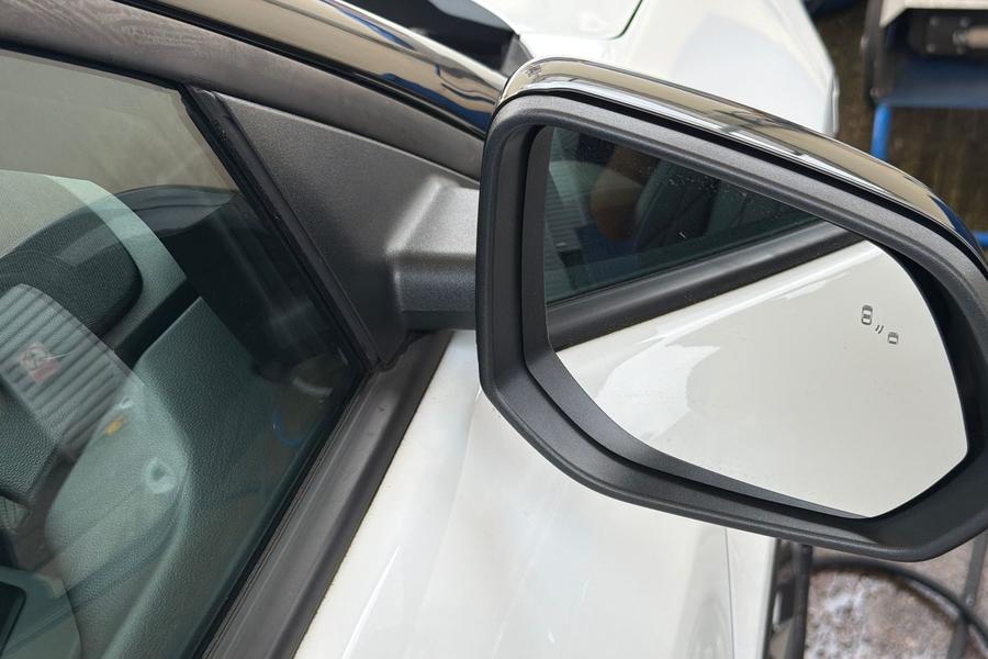 Ford Explorer Photo autoimg-5980a02b1cb3ceb69d4f2999098c8f9b38f6d02e.jpg