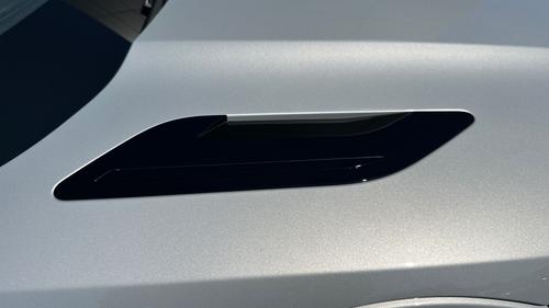 Land Rover Range Rover Evoque Photo autoimg-5980fd534a6bdcaf0aa3098e8be4bbd8aa2b0f2c.jpg