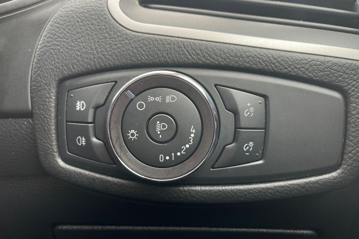 Ford Galaxy Photo 37