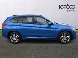 BMW X1 Photo 4