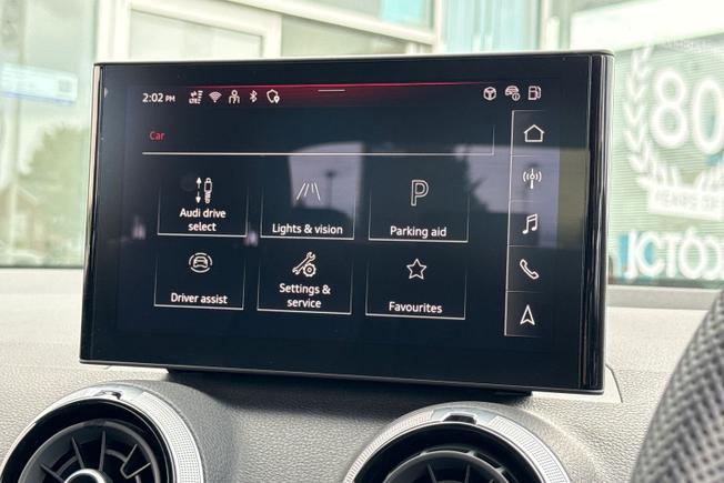 AUDI Q2 Photo 34