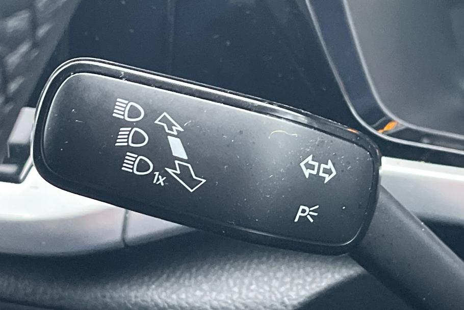 Used FORD TRANSIT CONNECT WV75YOP 34