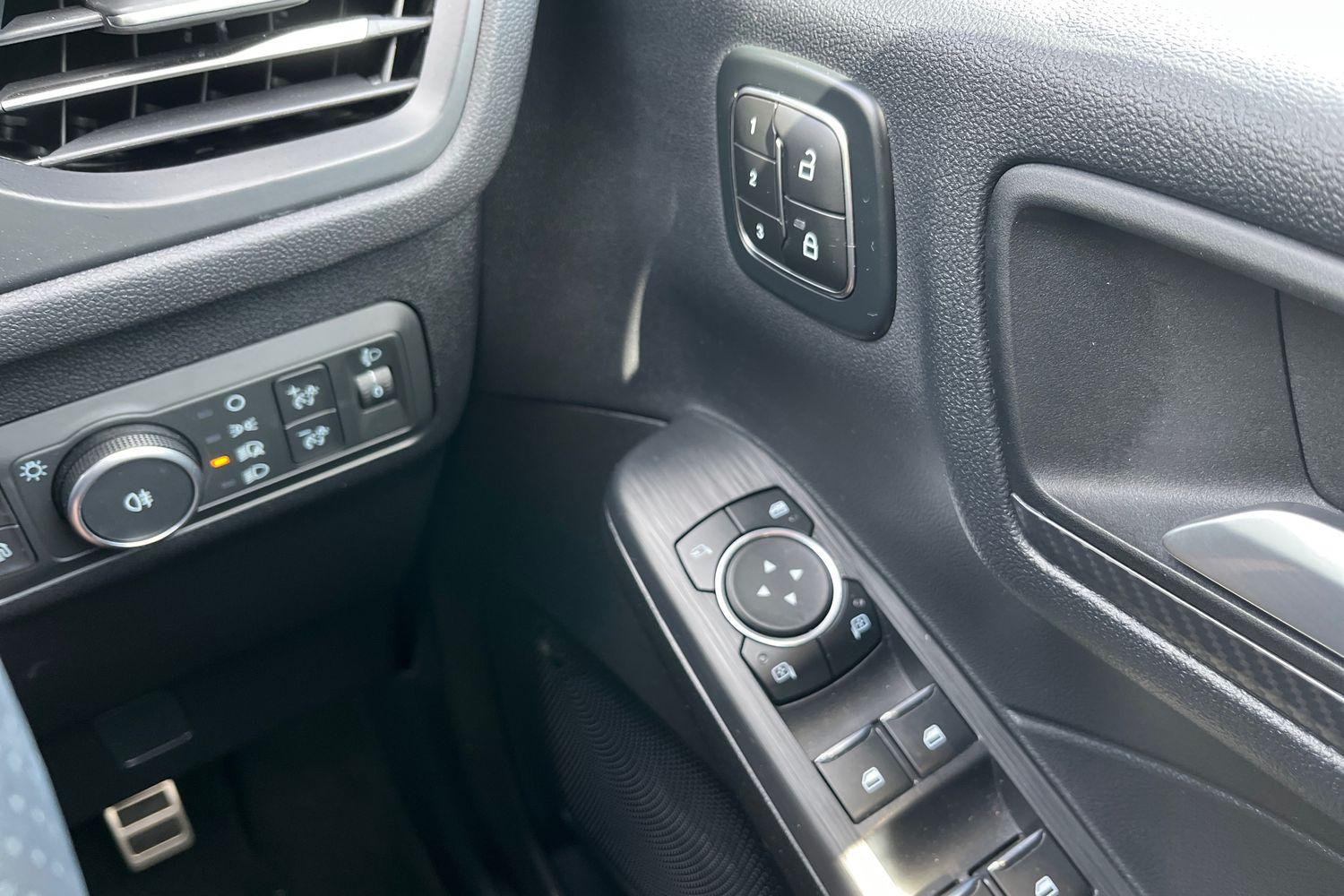 Ford Kuga Photo 15