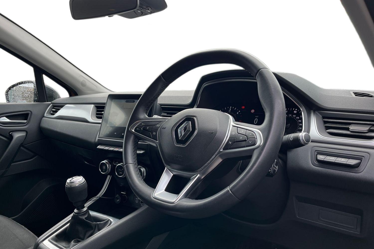 Renault CAPTUR Photo 8
