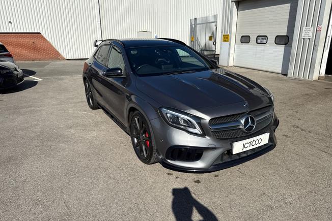 MERCEDES-BENZ Gla Photo 30