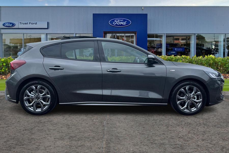 Ford Focus Photo autoimg-598ea5980c9134af45104724bc058358bec61103.jpg