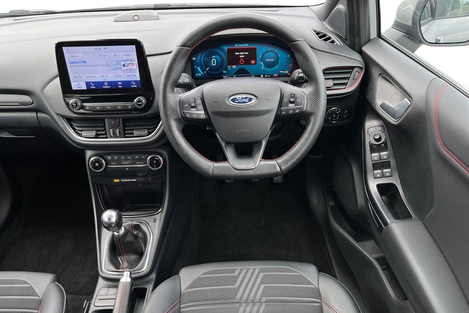 Ford PUMA Photo 10