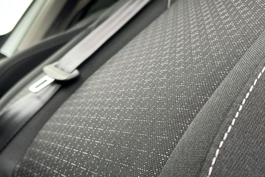 Used FORD E-TRANSIT CUSTOM HT74FBF 32