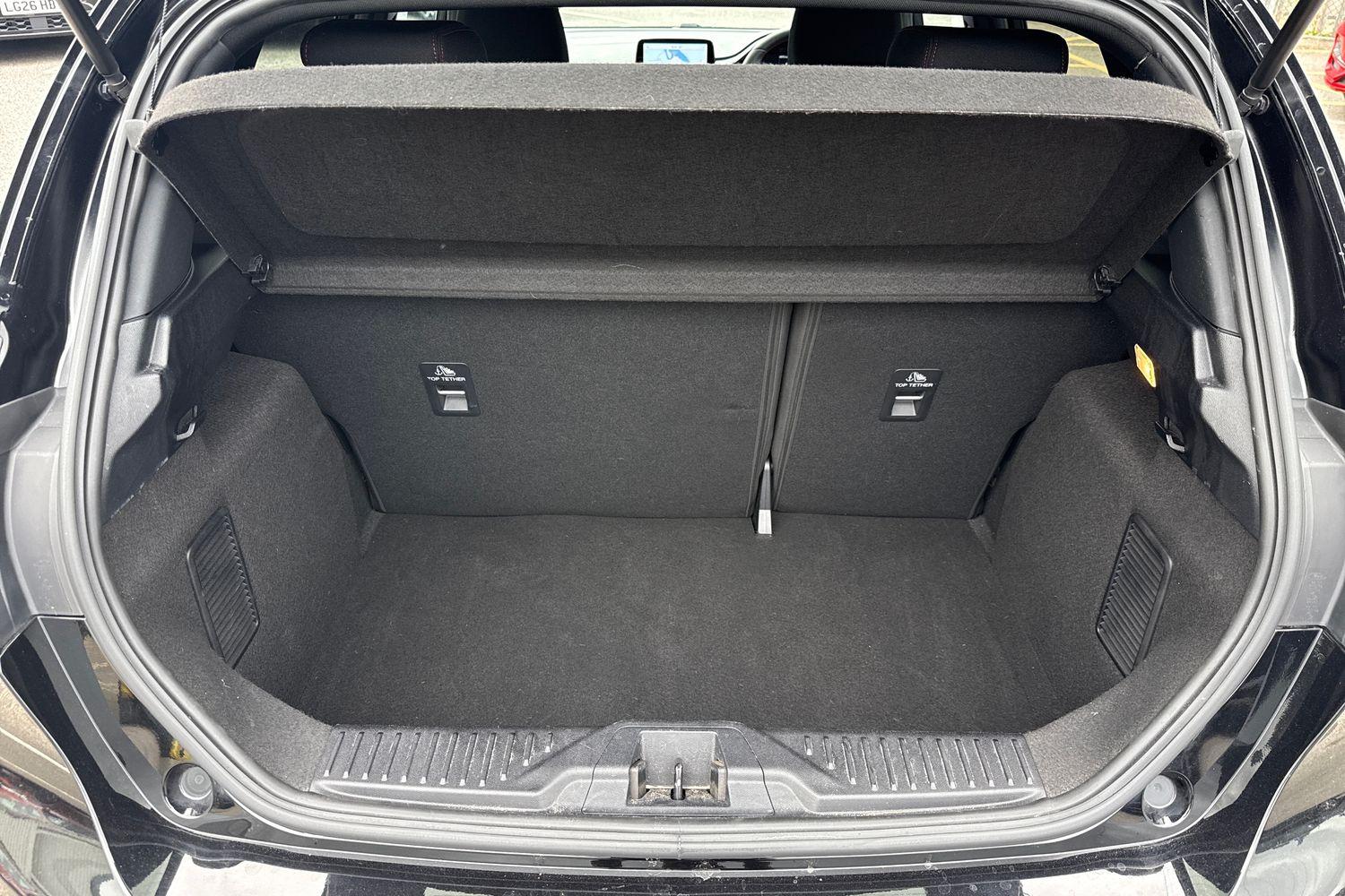 Ford FIESTA Photo 20