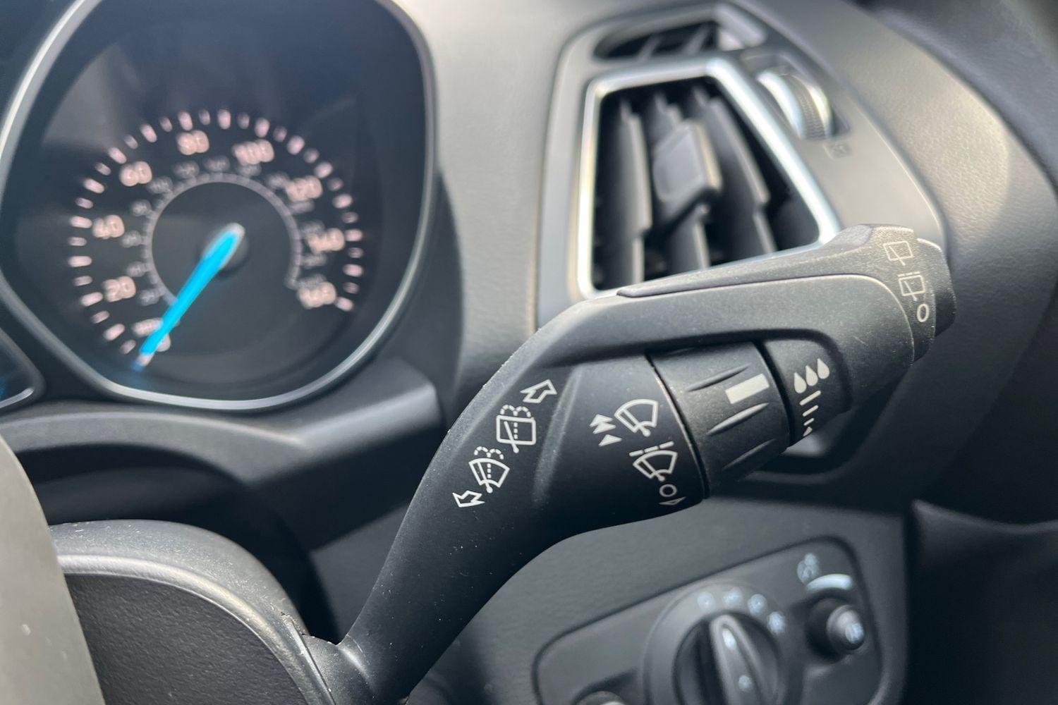 Ford KUGA Photo 14
