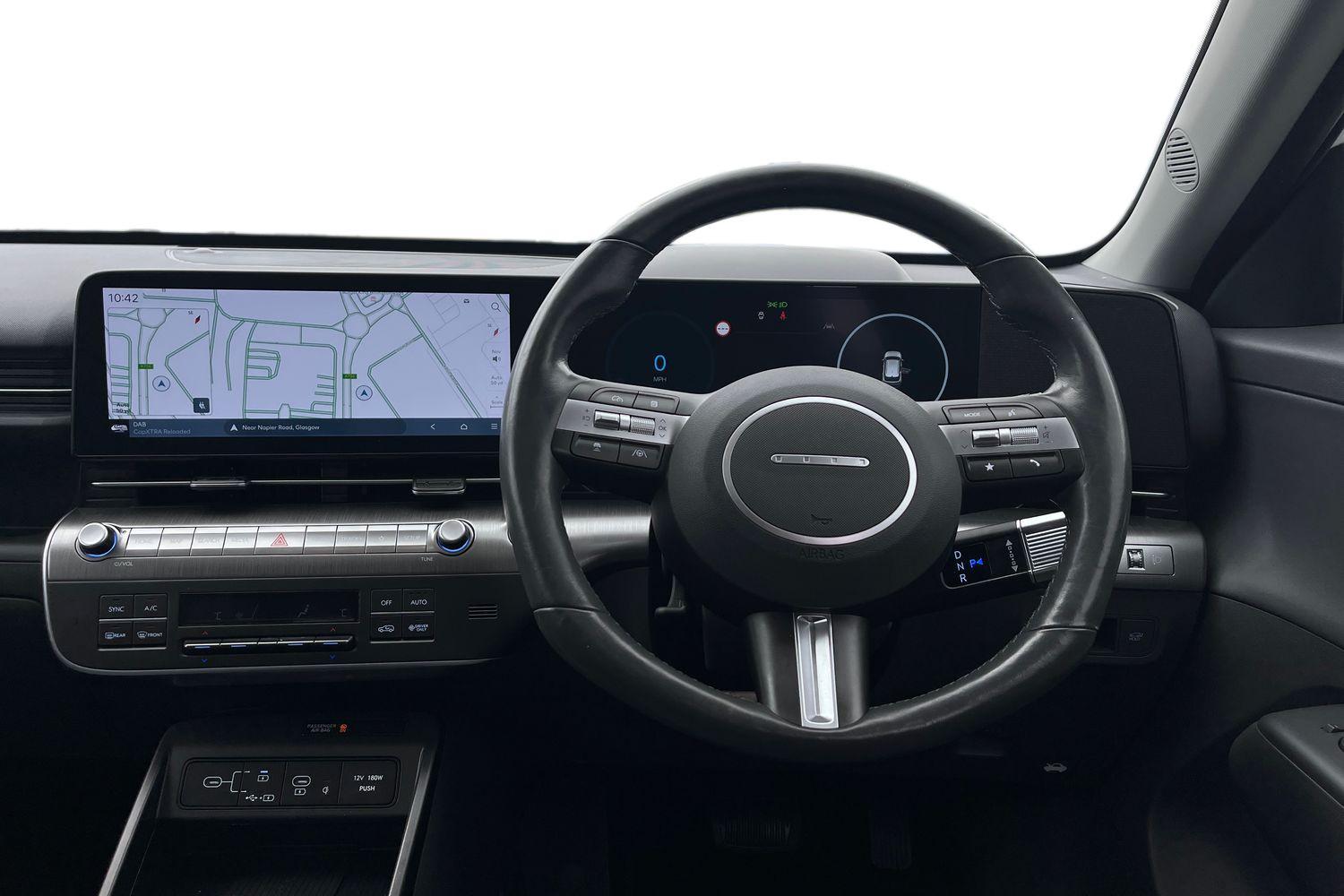 Hyundai KONA Photo 10
