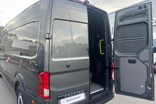 VOLKSWAGEN Crafter Photo 27