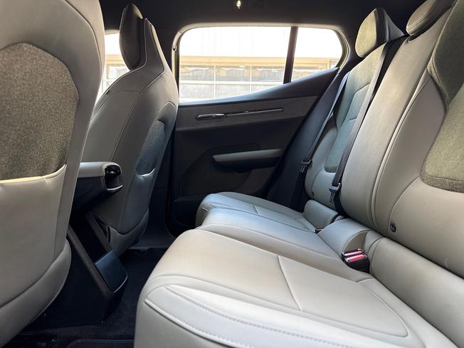 VOLVO EX30 Photo 48