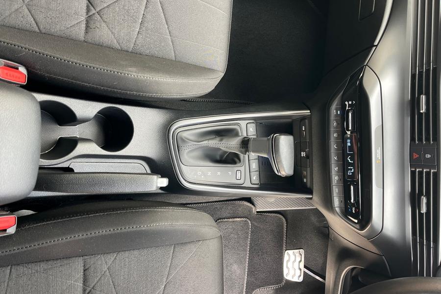 Hyundai BAYON Photo autoimg-59a477f3ca14f0feb1b5d8534e193abdd1df5de6.jpg