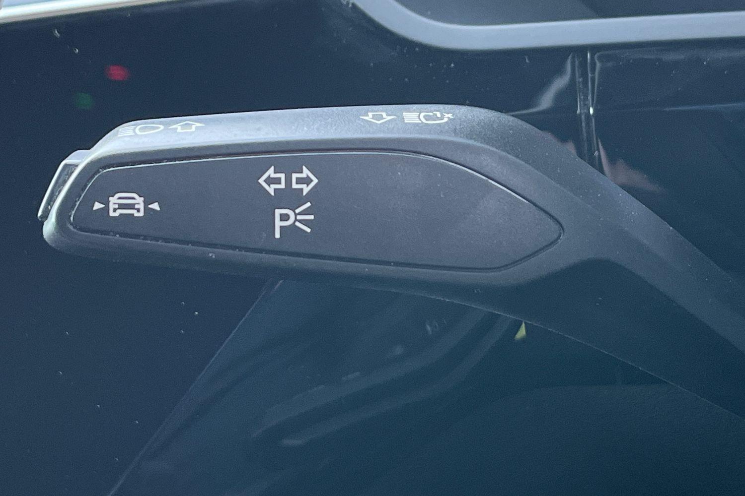 Audi E-TRON Photo 13