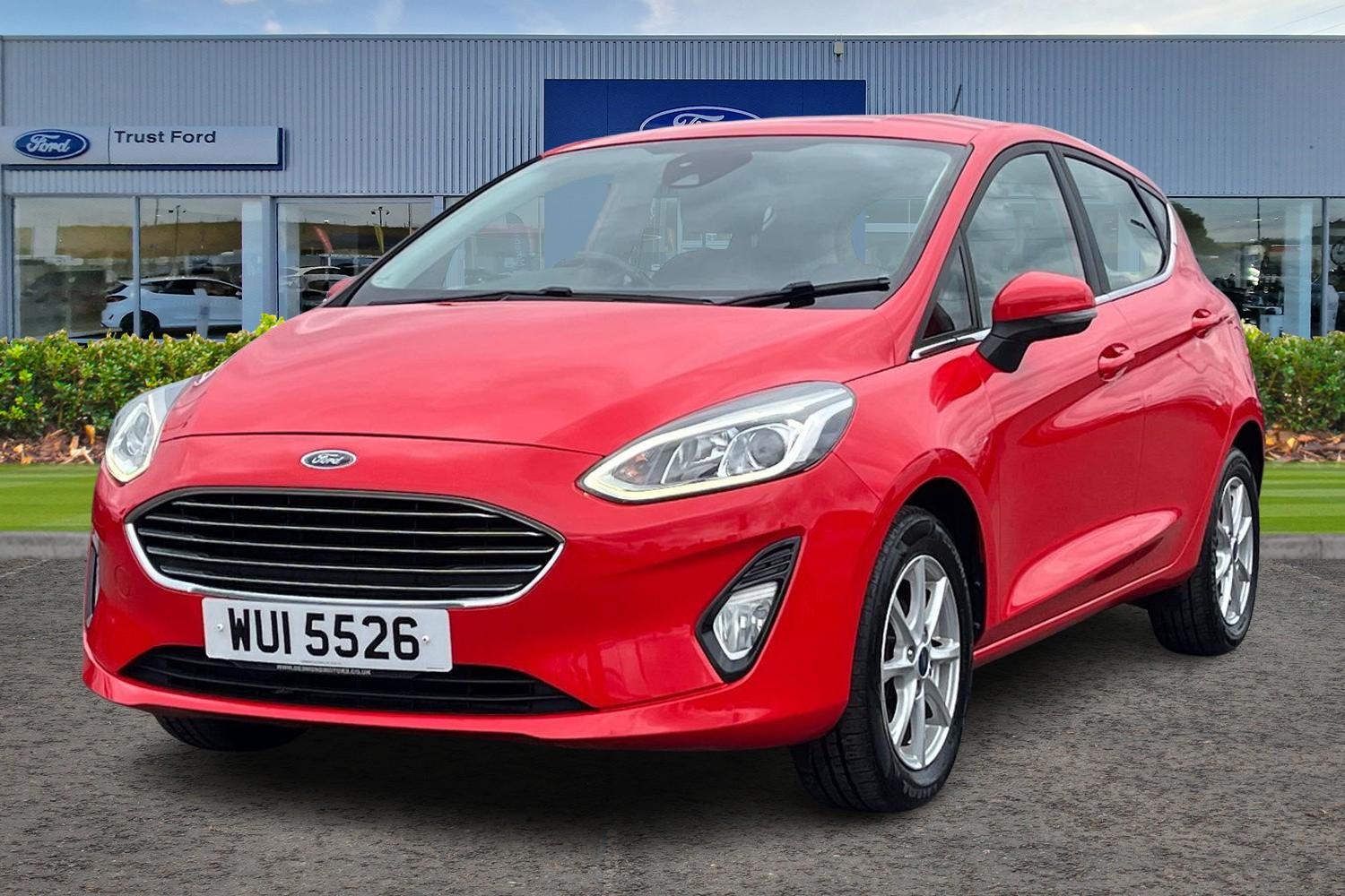 Ford FIESTA Photo 4