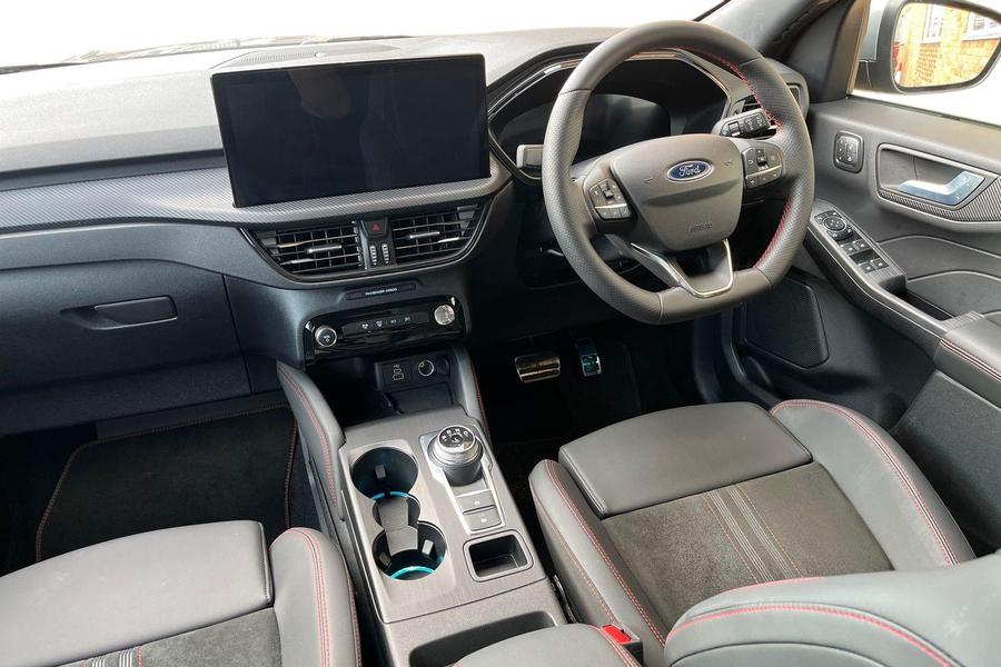 Ford KUGA Photo autoimg-59b32c72c9d9d6747607bb7854250bafc7326977.jpg