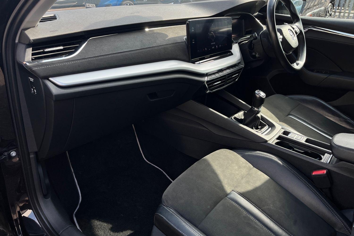 Skoda OCTAVIA Photo 17