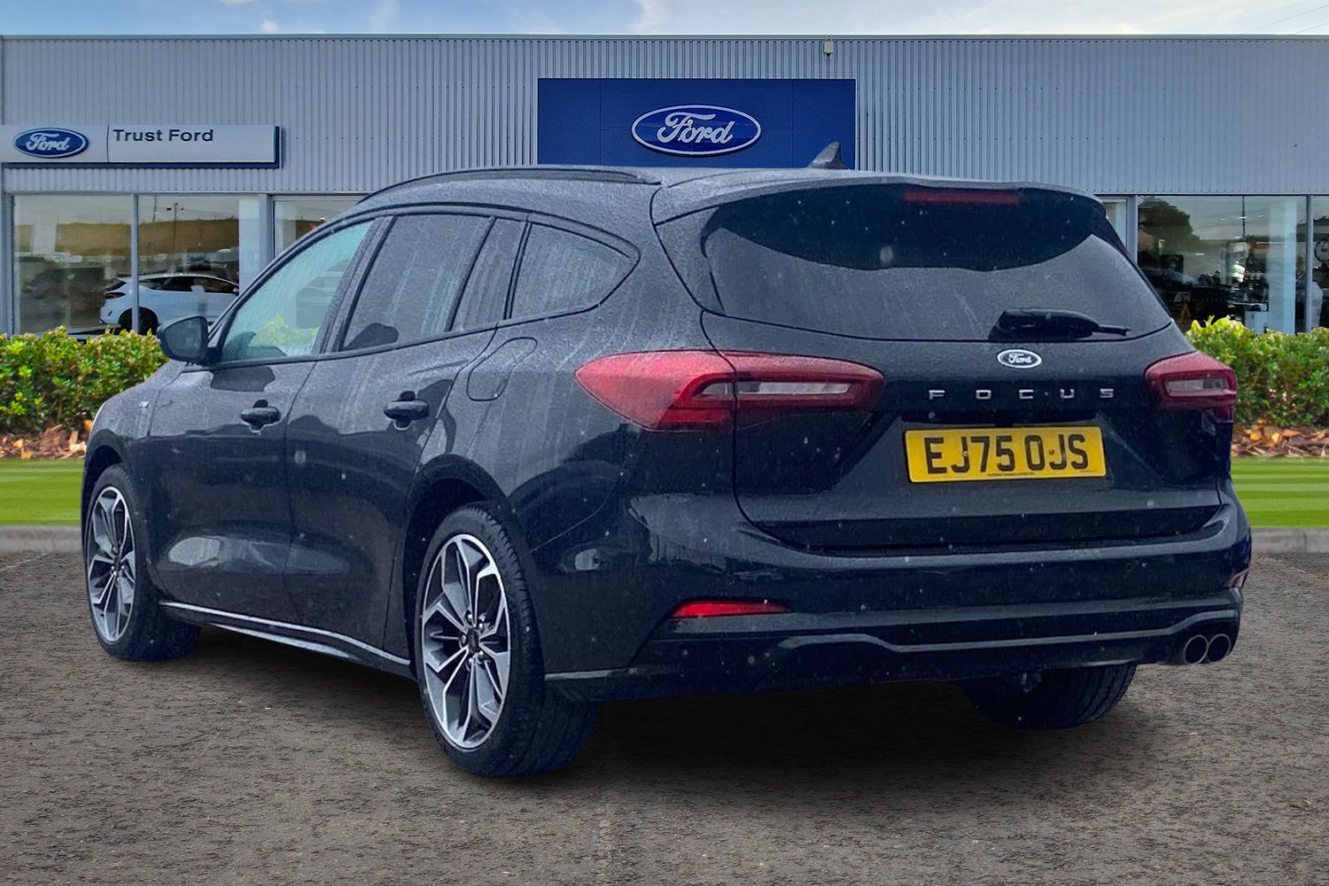 Ford FOCUS Photo 1