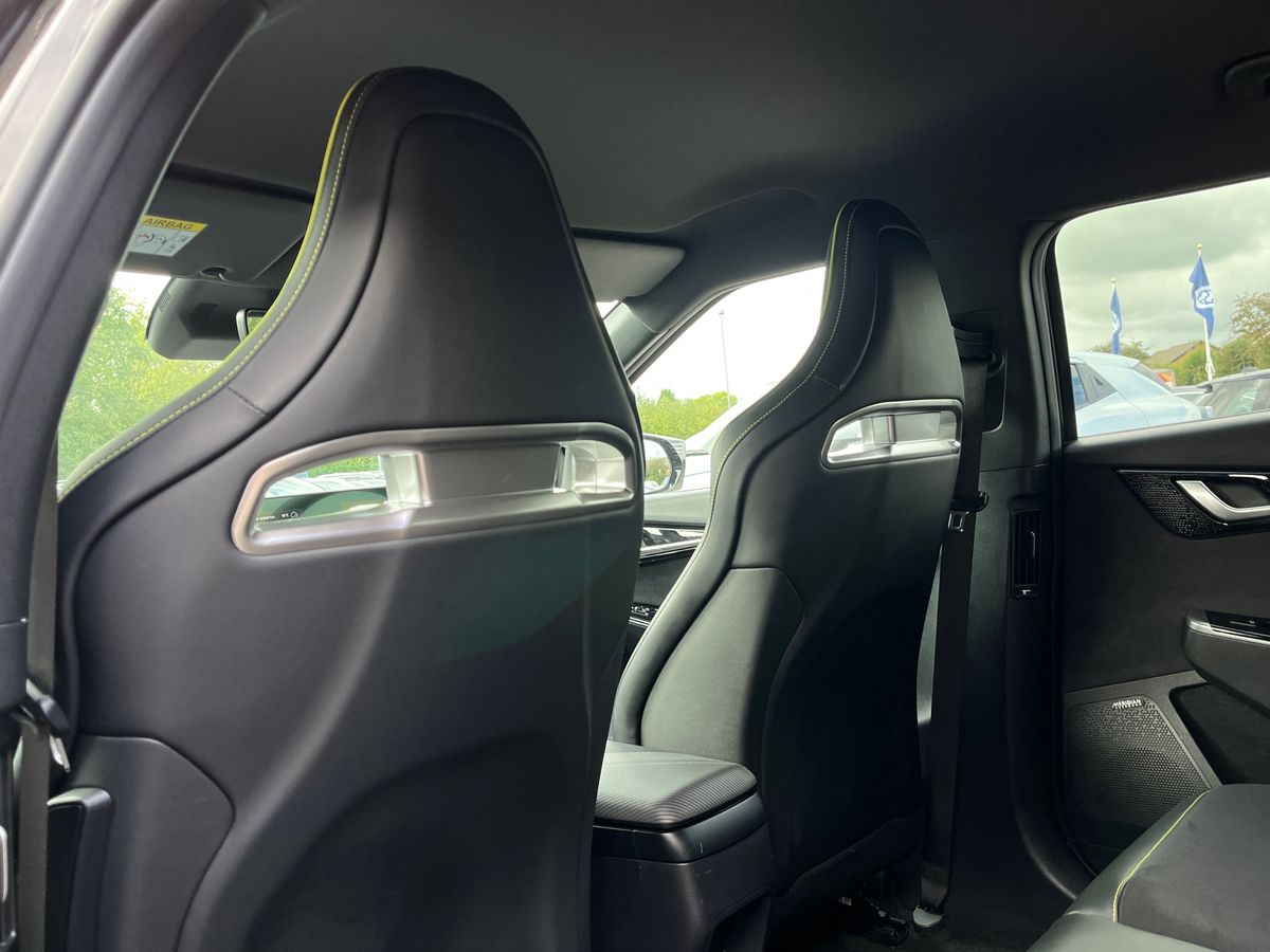 Kia EV6 Photo 23