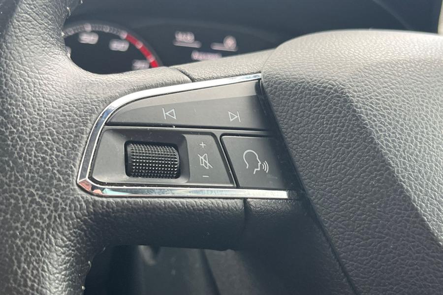 SEAT IBIZA Photo autoimg-59b97ca887dd329710b573cd235b044371e6779e.jpg