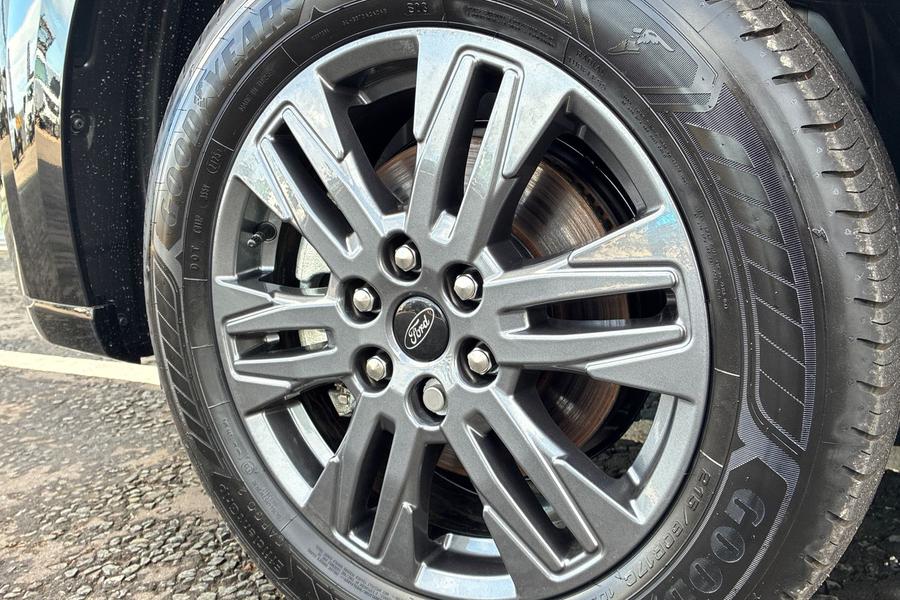 Ford TRANSIT CUSTOM Photo autoimg-59baca1382399d9389c52cc58c94394f887c545a.jpg