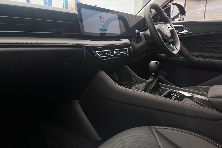 Used MG Motor UK HS 18