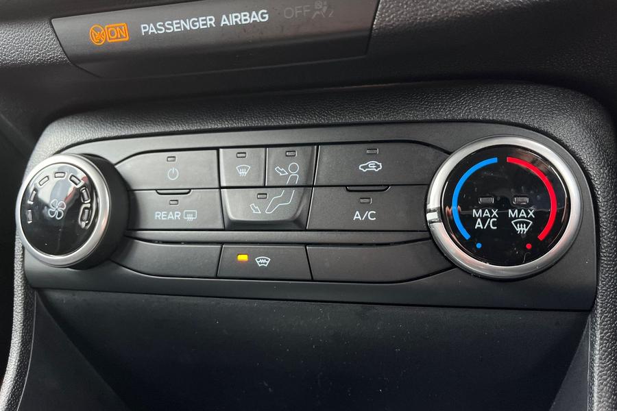 Ford Fiesta Photo autoimg-59bc53b616b595bd0c7eea5f9d14d762449b056b.jpg