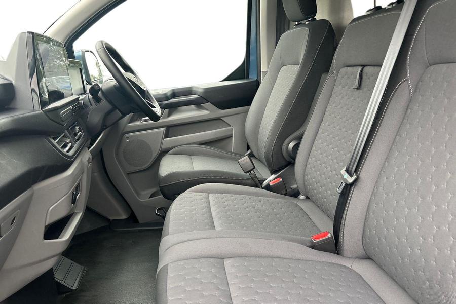 Ford E-TRANSIT CUSTOM Photo autoimg-59c386266e3c1393e80c1eef50e784ec78ae4502.jpg