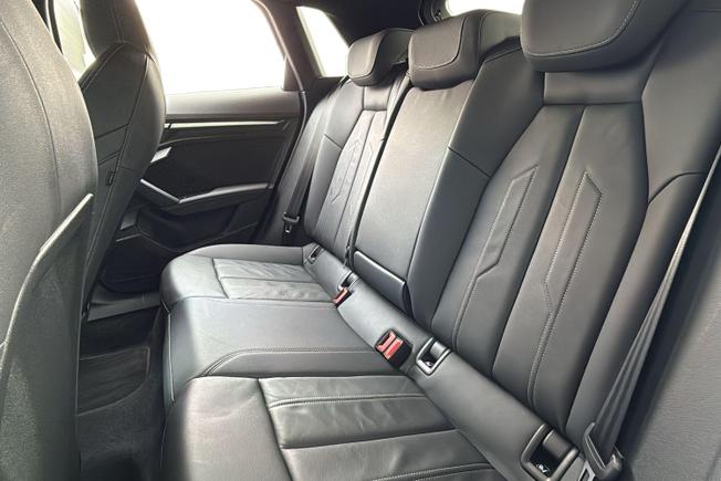 AUDI A3 Photo 10