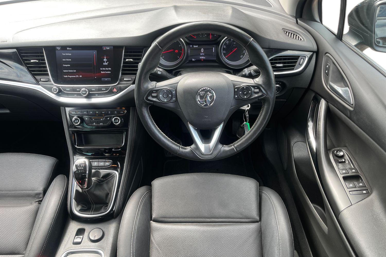 Vauxhall ASTRA Photo 10
