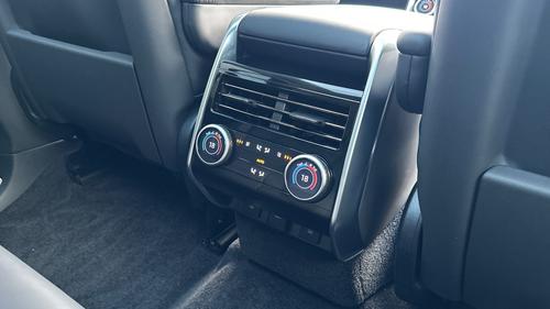 Land Rover Range Rover Photo autoimg-59d143548d614ae83ea2b4292d8d6f61e69961da.jpg