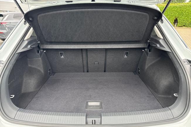 VOLKSWAGEN T-Roc Photo 12