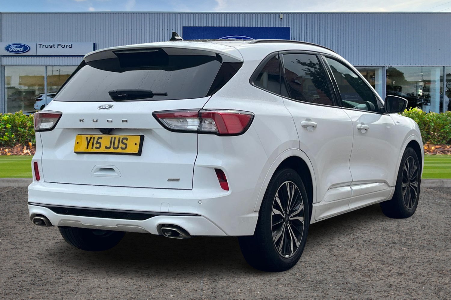 Ford KUGA Photo 3