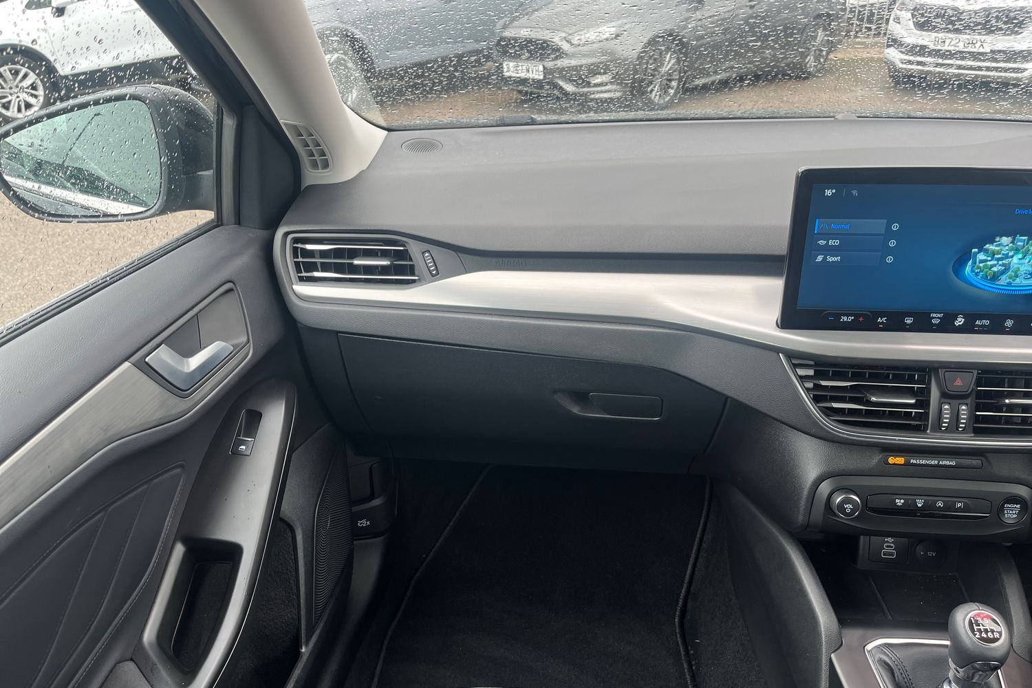 Ford Focus Photo 38