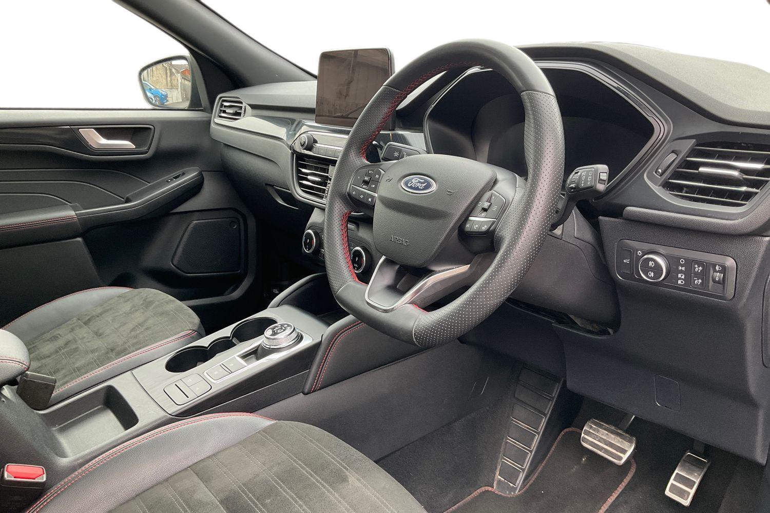 Ford KUGA Photo 8