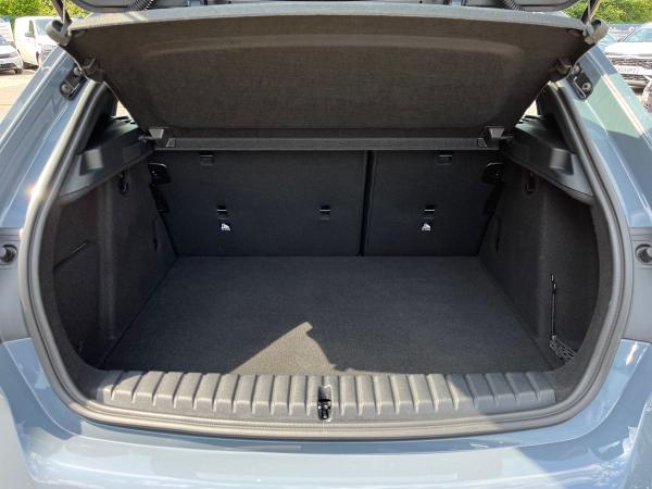 BMW 1 Series Photo autoimg-59d75bd6a7f1ed6fc74851879e779cb18de88278.jpg