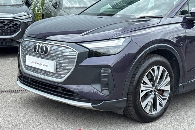 AUDI Q4 E-Tron Photo 22