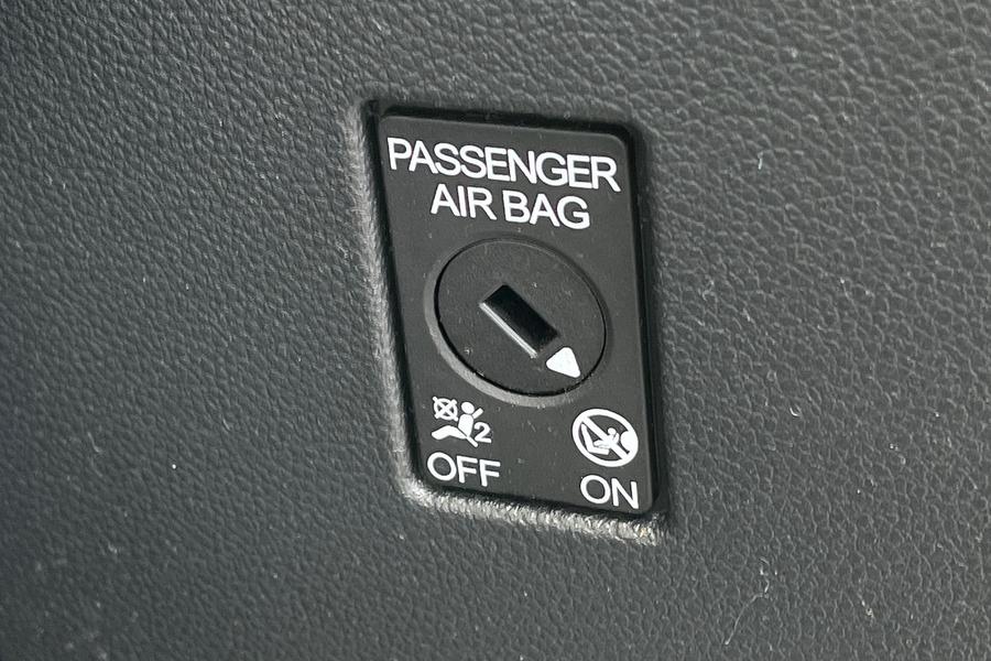 Volkswagen GOLF Photo autoimg-59dc2b2b025f0e83f2e418b596f739518a51d5b3.jpg