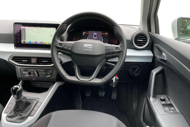 SEAT Arona Photo 12