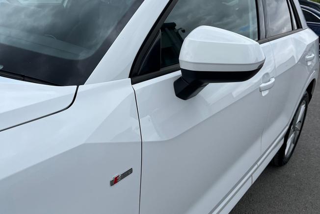 AUDI Q2 Photo 24