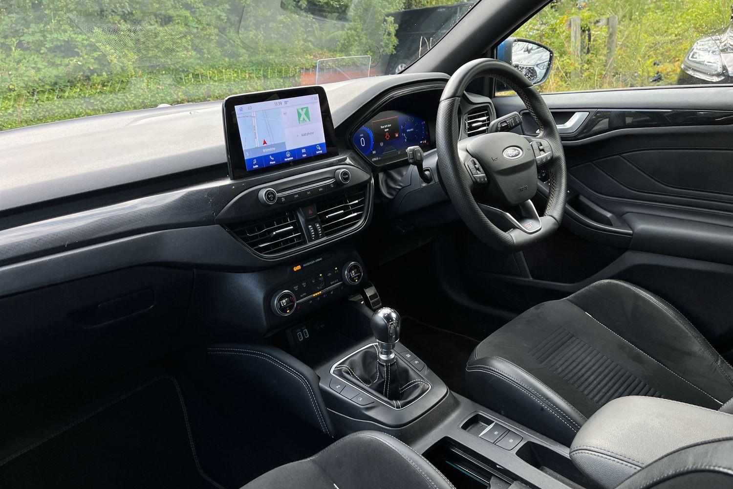 Ford Focus Photo 17