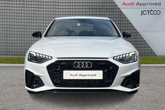 Audi A4 Photo 8