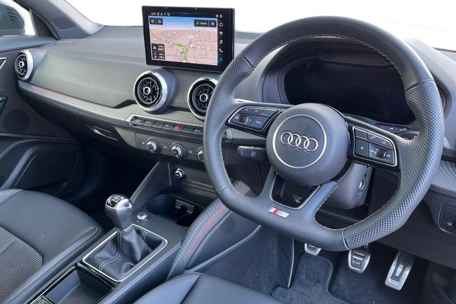 AUDI Q2 Photo 7