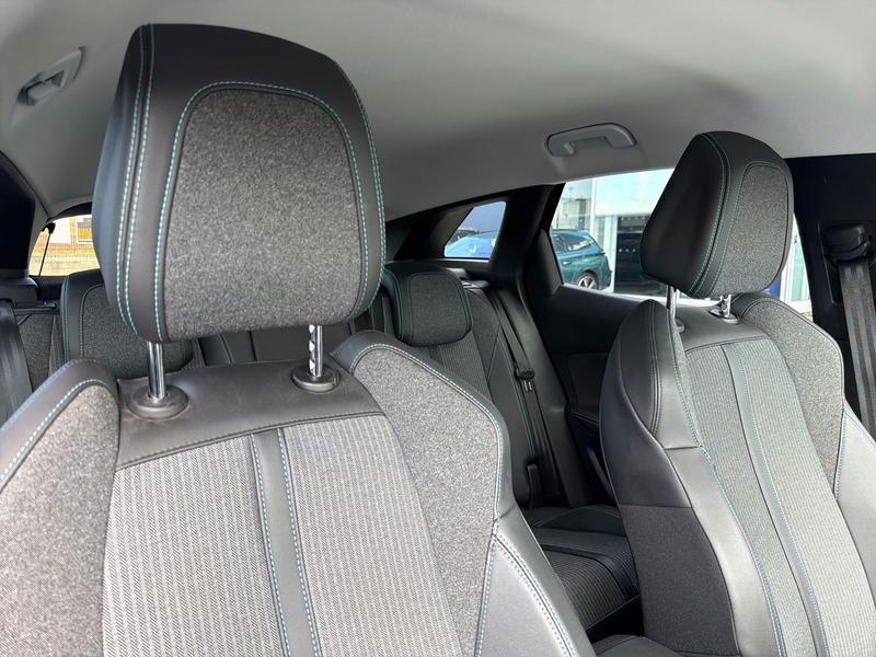 Used Peugeot 3008 YP71HYN 34