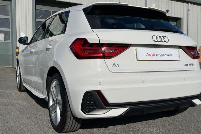 Audi A1 Photo 29