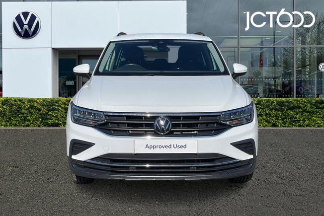 Volkswagen Tiguan Photo 8