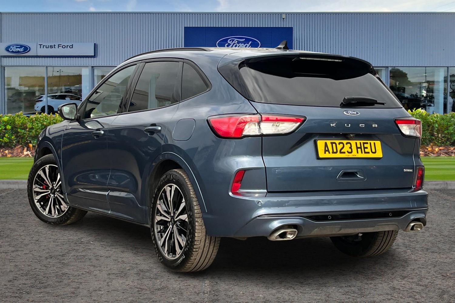 Ford Kuga Photo 1